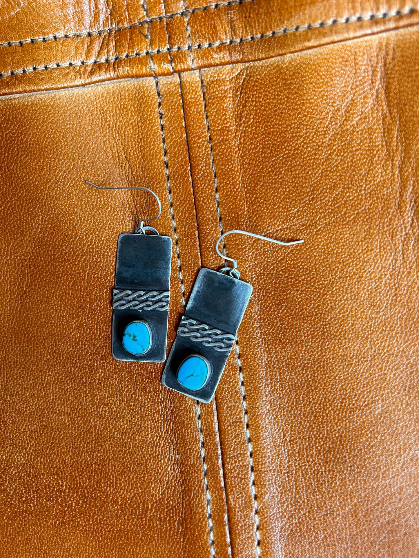 Kingman Twist Earrings