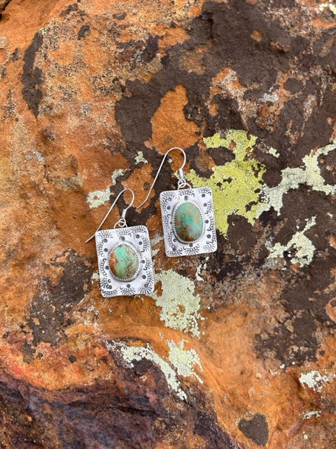 #8 Turquoise Necklace~Earring Set