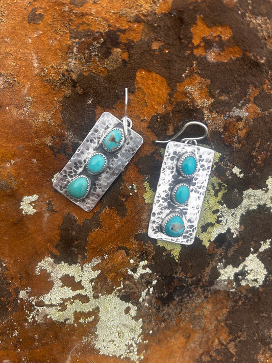 Anvi Earrings