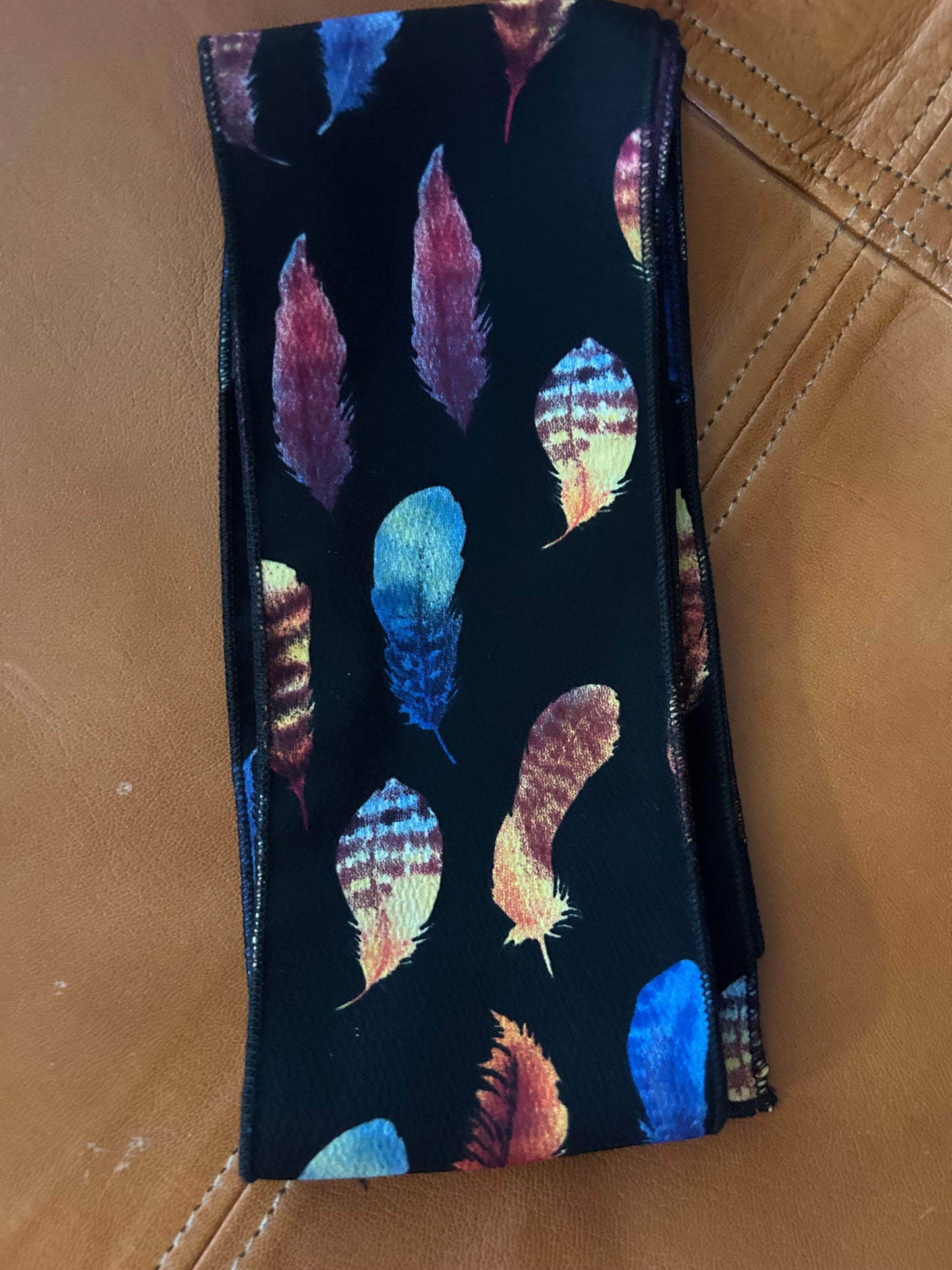 Black Feather Twilly