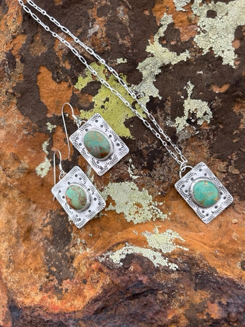 #8 Turquoise Necklace~Earring Set