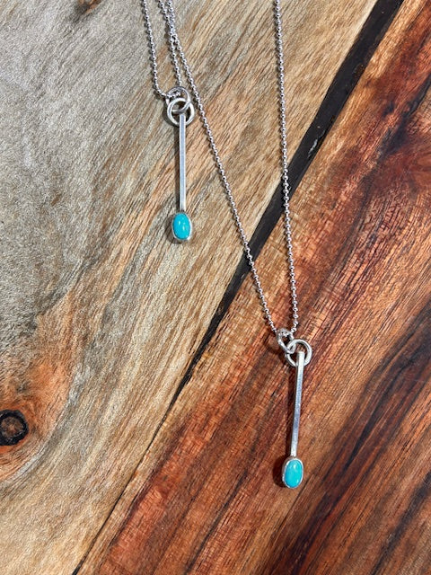 Stray Necklace
