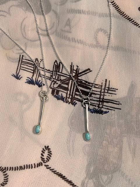 Stray Necklace